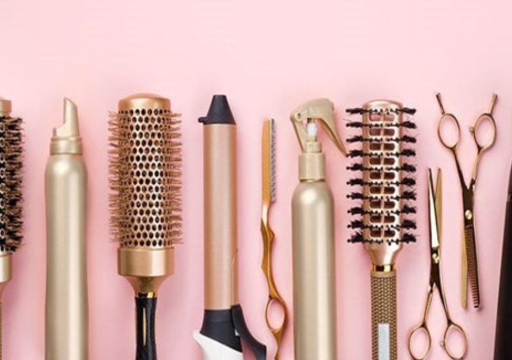 وسایل مورد نیاز برای آرایشگاه زنانه